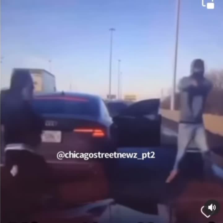 YNs gun down mom and son in traffic
